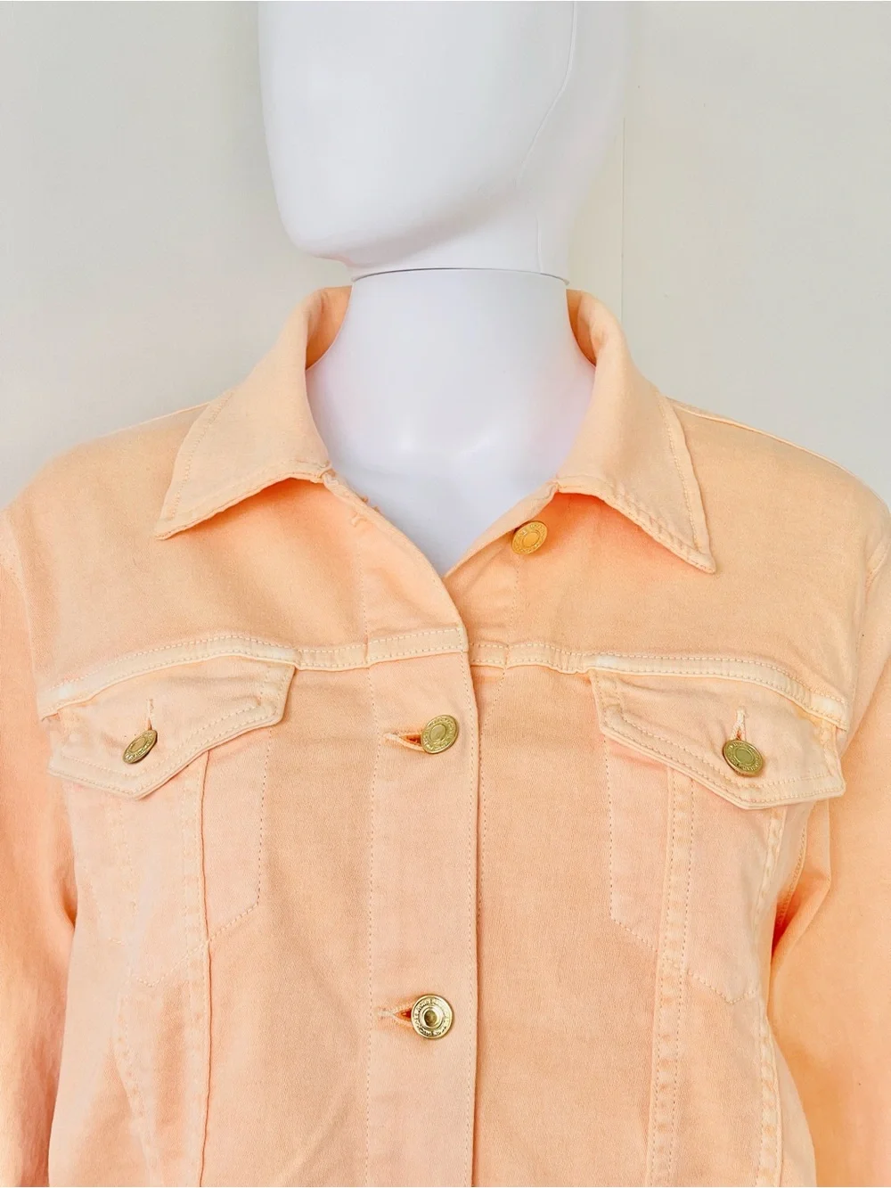 MICHAEL KORS Denim Jacket Gold Button Patch Pocket Pointed Collar Stretch